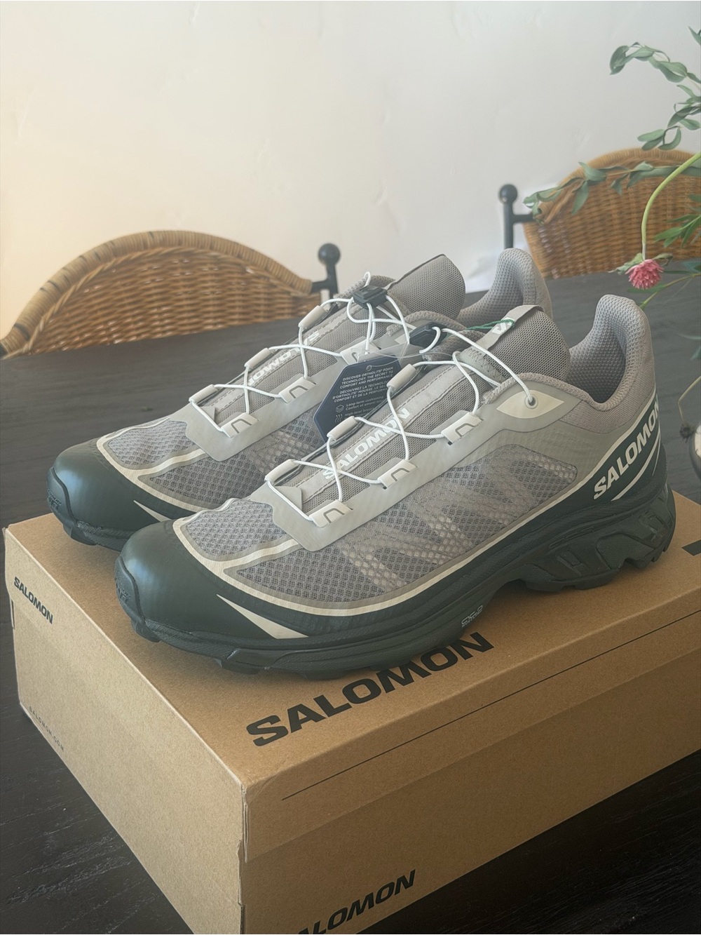 Salomon XT-6 Cream/Grey Size 12